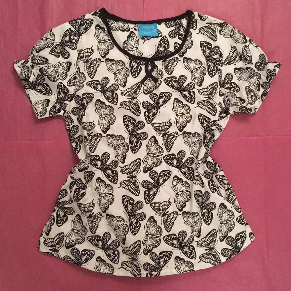 The Scrub Co. Butterflies Scrub Top Size Small